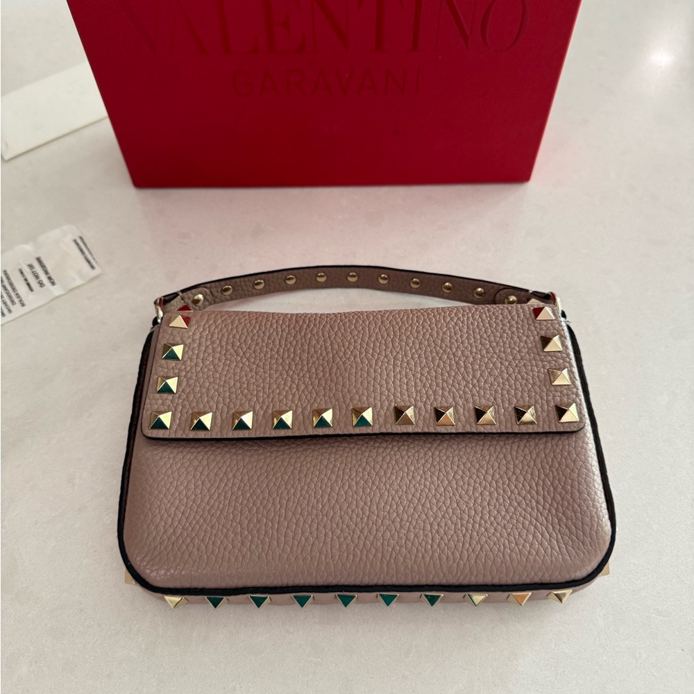 Valentino Garavani Rockstud Pouch grainy leather